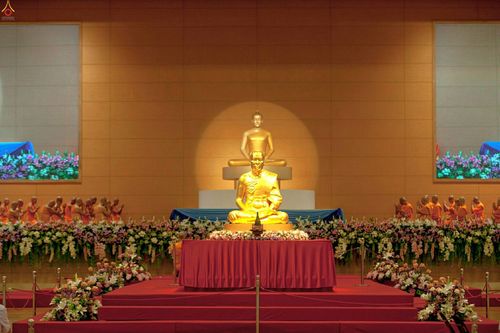 ภาพ No.25737:ประมวลภาพ 99 ปี วันครูผู้ค้นพบวิชชาธรรมกาย