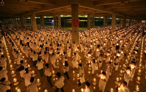 ภาพ No.25763:ประมวลภาพ 99 ปี วันครูผู้ค้นพบวิชชาธรรมกาย