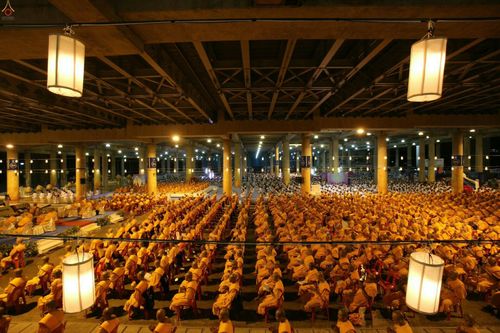 ภาพ No.25768:ประมวลภาพ 99 ปี วันครูผู้ค้นพบวิชชาธรรมกาย