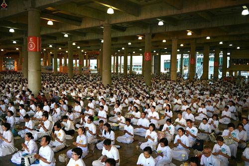 ภาพ No.25776:ประมวลภาพ 99 ปี วันครูผู้ค้นพบวิชชาธรรมกาย