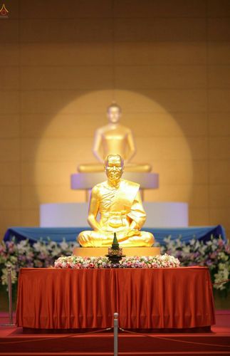 ภาพ No.25790:ประมวลภาพ 99 ปี วันครูผู้ค้นพบวิชชาธรรมกาย