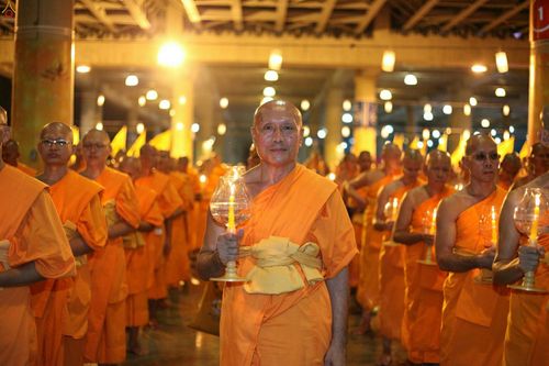 ภาพ No.25822:ประมวลภาพ 99 ปี วันครูผู้ค้นพบวิชชาธรรมกาย