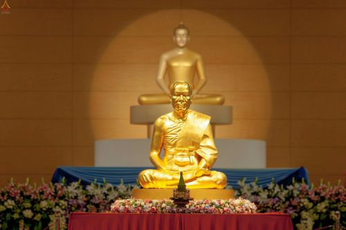 ภาพ No.25862:ประมวลภาพ 99 ปี วันครูผู้ค้นพบวิชชาธรรมกาย