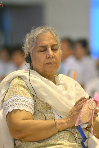 ภาพ No.25876:ประมวลภาพ 99 ปี วันครูผู้ค้นพบวิชชาธรรมกาย