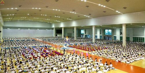 ภาพ No.25886:ประมวลภาพ 99 ปี วันครูผู้ค้นพบวิชชาธรรมกาย