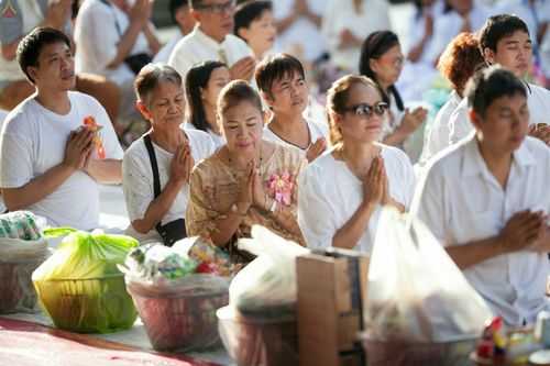 ภาพ No.25936:ประมวลภาพพิธีตักบาตรพระ 309 รูป ณ ห้าง Big C คลองสาม