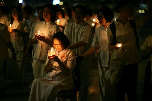 ประมวลภาพพิธีทอดผ้าป่าธรรมชัยเพื่องานพระพุทธศาสนาทั่วไทย