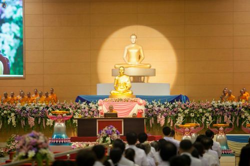 ภาพ No.26027:ประมวลภาพพิธีทอดผ้าป่าธรรมชัยเพื่องานพระพุทธศาสนาทั่วไทย