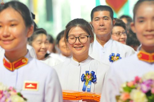 ภาพ No.26034:ประมวลภาพพิธีทอดผ้าป่าธรรมชัยเพื่องานพระพุทธศาสนาทั่วไทย