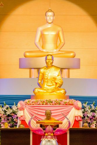 ภาพ No.26050:ประมวลภาพพิธีทอดผ้าป่าธรรมชัยเพื่องานพระพุทธศาสนาทั่วไทย