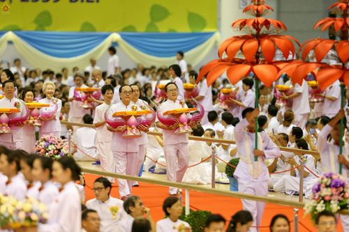 ภาพ No.26070:ประมวลภาพพิธีทอดผ้าป่าธรรมชัยเพื่องานพระพุทธศาสนาทั่วไทย