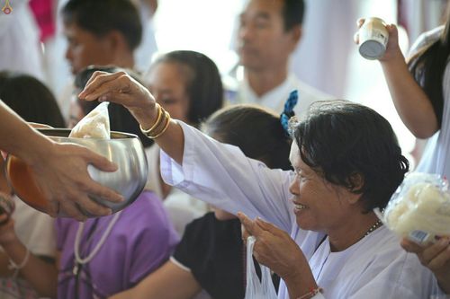 ภาพ No.26093:ประมวลภาพพิธีทอดผ้าป่าธรรมชัยเพื่องานพระพุทธศาสนาทั่วไทย