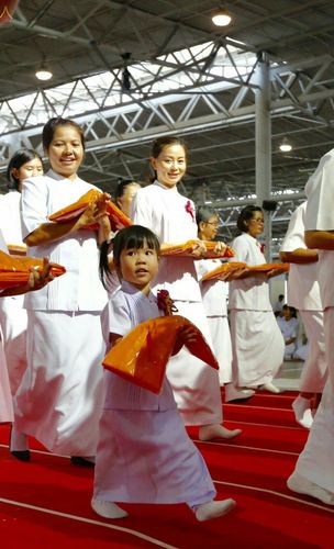 ภาพ No.26091:ประมวลภาพพิธีทอดผ้าป่าธรรมชัยเพื่องานพระพุทธศาสนาทั่วไทย