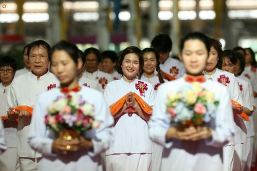 ภาพ No.26109:ประมวลภาพพิธีทอดผ้าป่าธรรมชัยเพื่องานพระพุทธศาสนาทั่วไทย