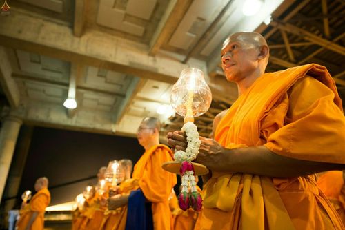 ภาพ No.26155:ประมวลภาพพิธีทอดผ้าป่าธรรมชัยเพื่องานพระพุทธศาสนาทั่วไทย