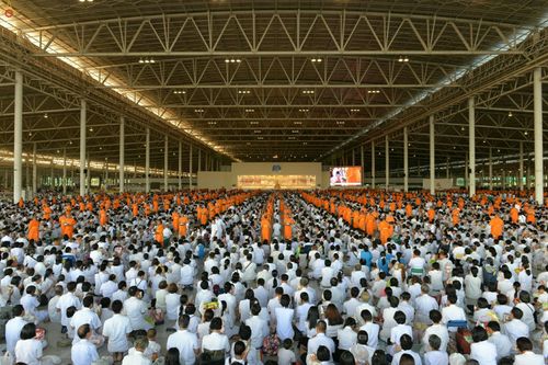 ภาพ No.26165:ประมวลภาพพิธีทอดผ้าป่าธรรมชัยเพื่องานพระพุทธศาสนาทั่วไทย