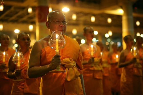 ภาพ No.26167:ประมวลภาพพิธีทอดผ้าป่าธรรมชัยเพื่องานพระพุทธศาสนาทั่วไทย