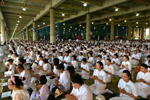 ภาพ No.26174:ประมวลภาพพิธีทอดผ้าป่าธรรมชัยเพื่องานพระพุทธศาสนาทั่วไทย