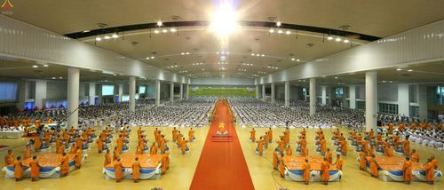 ภาพ No.26188:ประมวลภาพพิธีทอดผ้าป่าธรรมชัยเพื่องานพระพุทธศาสนาทั่วไทย