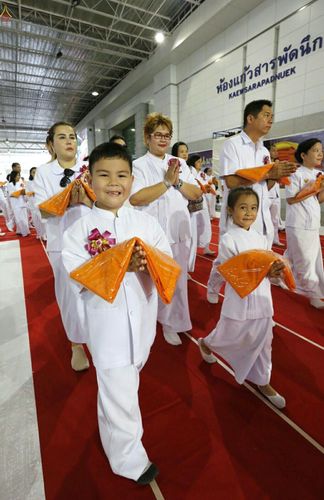 ภาพ No.26186:ประมวลภาพพิธีทอดผ้าป่าธรรมชัยเพื่องานพระพุทธศาสนาทั่วไทย