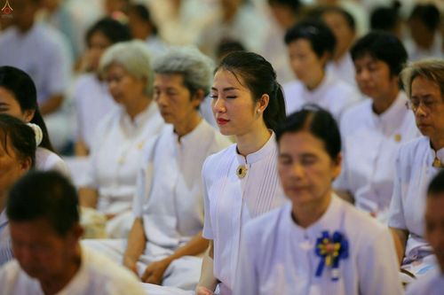 ภาพ No.26192:ประมวลภาพพิธีทอดผ้าป่าธรรมชัยเพื่องานพระพุทธศาสนาทั่วไทย