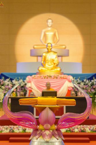 ภาพ No.26201:ประมวลภาพพิธีทอดผ้าป่าธรรมชัยเพื่องานพระพุทธศาสนาทั่วไทย