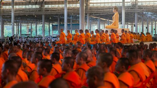 ภาพ No.26205:ประมวลภาพพิธีทอดผ้าป่าธรรมชัยเพื่องานพระพุทธศาสนาทั่วไทย