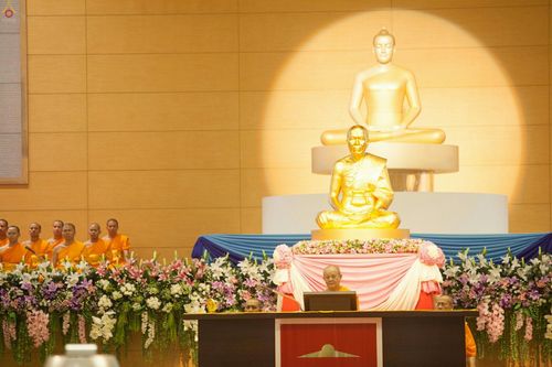 ภาพ No.26215:ประมวลภาพพิธีทอดผ้าป่าธรรมชัยเพื่องานพระพุทธศาสนาทั่วไทย