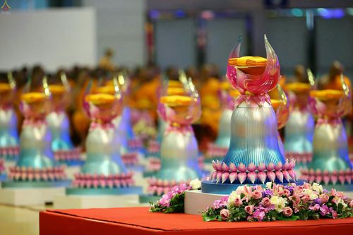 ภาพ No.26217:ประมวลภาพพิธีทอดผ้าป่าธรรมชัยเพื่องานพระพุทธศาสนาทั่วไทย