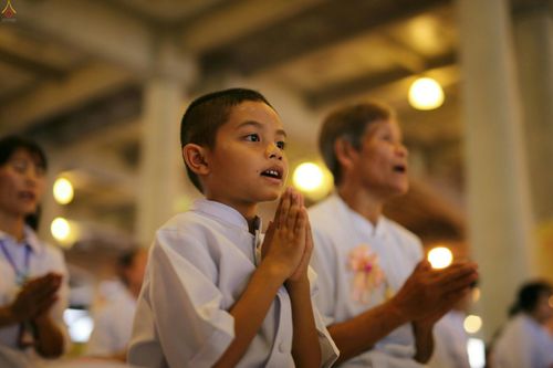 ภาพ No.26221:ประมวลภาพพิธีทอดผ้าป่าธรรมชัยเพื่องานพระพุทธศาสนาทั่วไทย