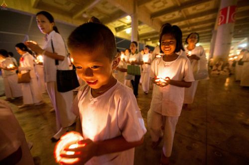 ภาพ No.26230:ประมวลภาพพิธีทอดผ้าป่าธรรมชัยเพื่องานพระพุทธศาสนาทั่วไทย