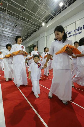 ภาพ No.26267:ประมวลภาพพิธีทอดผ้าป่าธรรมชัยเพื่องานพระพุทธศาสนาทั่วไทย