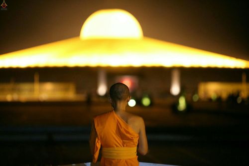 ภาพ No.26284:ประมวลภาพพิธีทอดผ้าป่าธรรมชัยเพื่องานพระพุทธศาสนาทั่วไทย