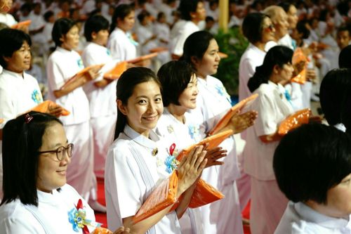 ภาพ No.26289:ประมวลภาพพิธีทอดผ้าป่าธรรมชัยเพื่องานพระพุทธศาสนาทั่วไทย