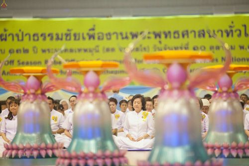 ภาพ No.26292:ประมวลภาพพิธีทอดผ้าป่าธรรมชัยเพื่องานพระพุทธศาสนาทั่วไทย