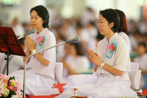 ภาพ No.26302:ประมวลภาพพิธีทอดผ้าป่าธรรมชัยเพื่องานพระพุทธศาสนาทั่วไทย