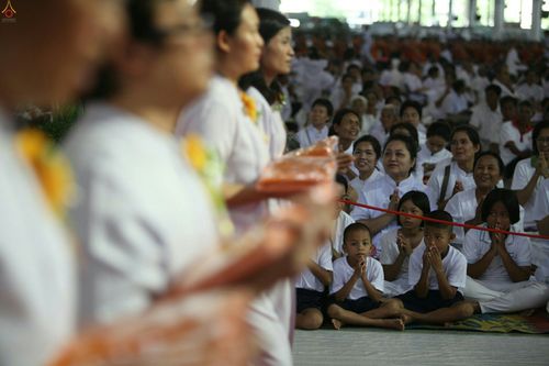 ภาพ No.26308:ประมวลภาพพิธีทอดผ้าป่าธรรมชัยเพื่องานพระพุทธศาสนาทั่วไทย