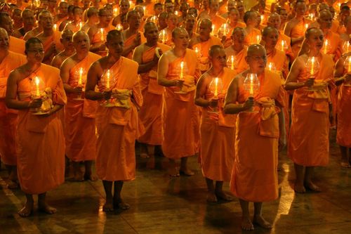 ภาพ No.26310:ประมวลภาพพิธีทอดผ้าป่าธรรมชัยเพื่องานพระพุทธศาสนาทั่วไทย