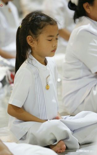 ภาพ No.26312:ประมวลภาพพิธีทอดผ้าป่าธรรมชัยเพื่องานพระพุทธศาสนาทั่วไทย