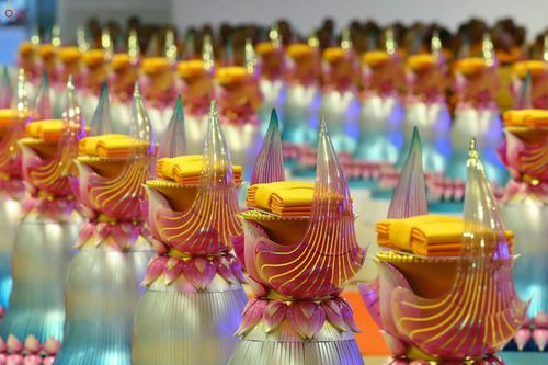 ภาพ No.26334:ประมวลภาพพิธีทอดผ้าป่าธรรมชัยเพื่องานพระพุทธศาสนาทั่วไทย