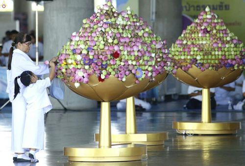 ภาพ No.26359:ประมวลภาพพิธีทอดผ้าป่าธรรมชัยเพื่องานพระพุทธศาสนาทั่วไทย