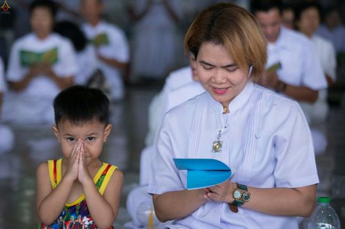 ภาพ No.26370:ประมวลภาพพิธีทอดผ้าป่าธรรมชัยเพื่องานพระพุทธศาสนาทั่วไทย