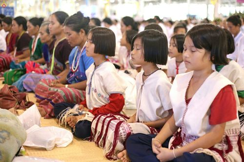 ภาพ No.26384:ประมวลภาพพิธีทอดผ้าป่าธรรมชัยเพื่องานพระพุทธศาสนาทั่วไทย