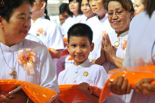 ภาพ No.26399:ประมวลภาพพิธีทอดผ้าป่าธรรมชัยเพื่องานพระพุทธศาสนาทั่วไทย