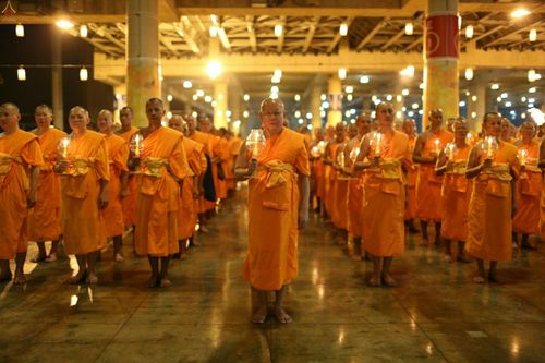 ภาพ No.26409:ประมวลภาพพิธีทอดผ้าป่าธรรมชัยเพื่องานพระพุทธศาสนาทั่วไทย