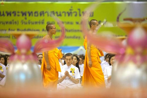 ภาพ No.26411:ประมวลภาพพิธีทอดผ้าป่าธรรมชัยเพื่องานพระพุทธศาสนาทั่วไทย