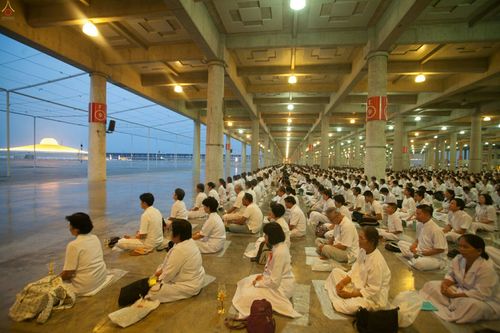 ภาพ No.26417:ประมวลภาพพิธีทอดผ้าป่าธรรมชัยเพื่องานพระพุทธศาสนาทั่วไทย