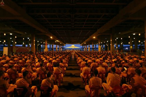 ภาพ No.26436:ประมวลภาพพิธีทอดผ้าป่าธรรมชัยเพื่องานพระพุทธศาสนาทั่วไทย