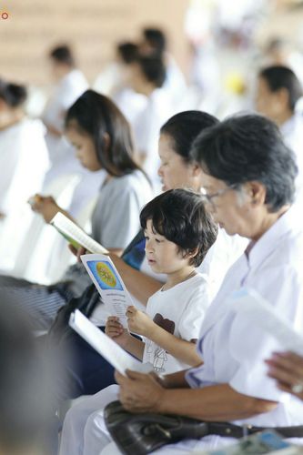 ภาพ No.26437:ประมวลภาพพิธีทอดผ้าป่าธรรมชัยเพื่องานพระพุทธศาสนาทั่วไทย