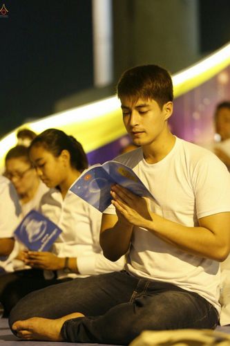 ภาพ No.26447:ประมวลภาพพิธีทอดผ้าป่าธรรมชัยเพื่องานพระพุทธศาสนาทั่วไทย